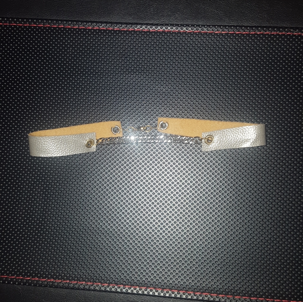 Sarah Briggs choker necklace